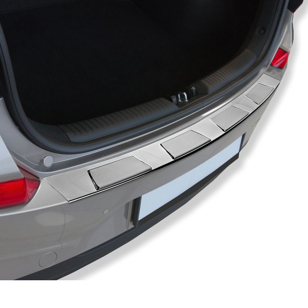 Listwa nakładka ochronna na zderzak do Mazda 3 IV Hatchback 2019-