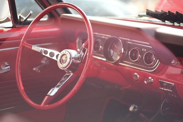 Aromaterapia za kierownicą - odkryj moc zapachów samochodowych
